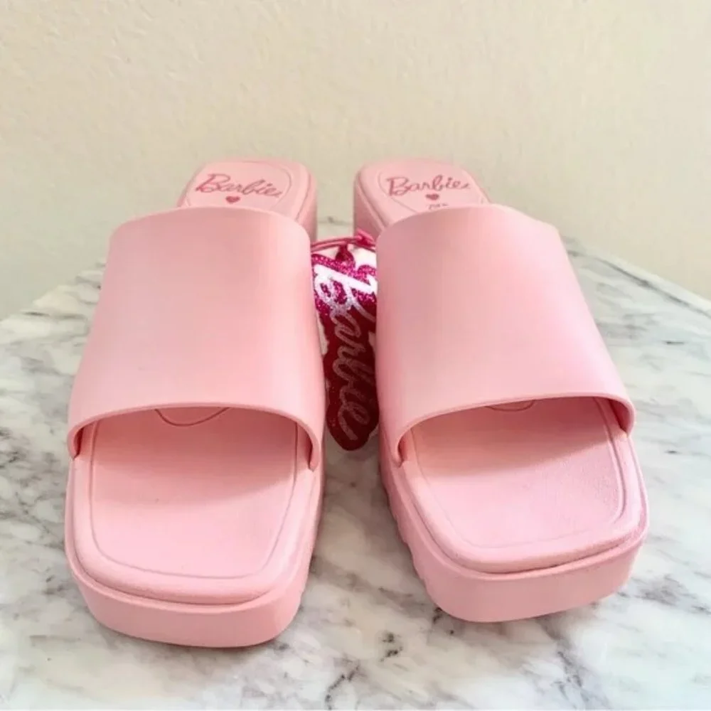 π Barbie x ZARA Pink Rubber Slides Heeled Sandals 6 36 - Picture 4 of 10